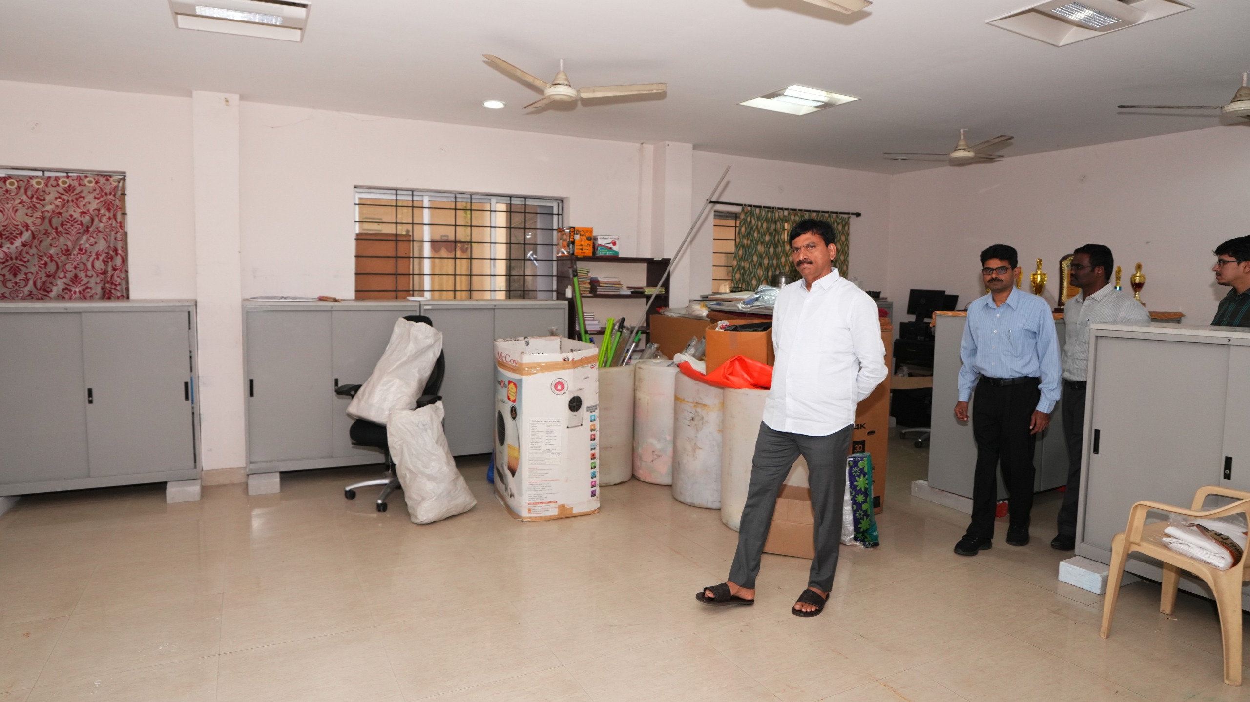 రెవెన్యూ, రిజిస్ట్రేష‌న్‌, స‌ర్వే విభాగాలు