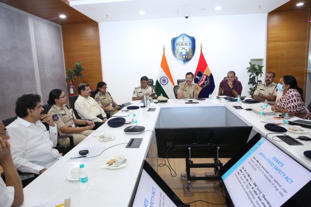 HYDERABAD CP SAJJANAR  CONDUCTIN REVIEW ON FOOD ADULTRATION