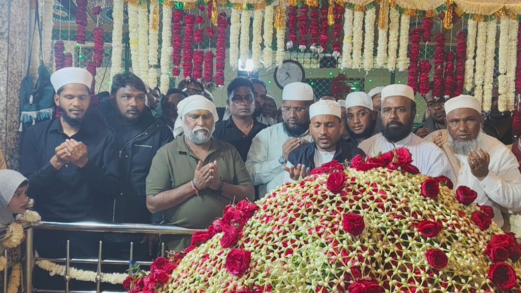 EX MLA JAGGA REDDY PARTICIPATED SANGA REDDY DARGA PRAYERS