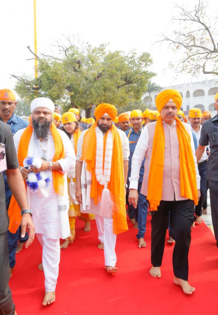 MAHARASHTRA CM DEVENDRA FADNAVIS, AND AP DY. CM PAWAN KALYAN VISITED NANDHED GURUDWARA 