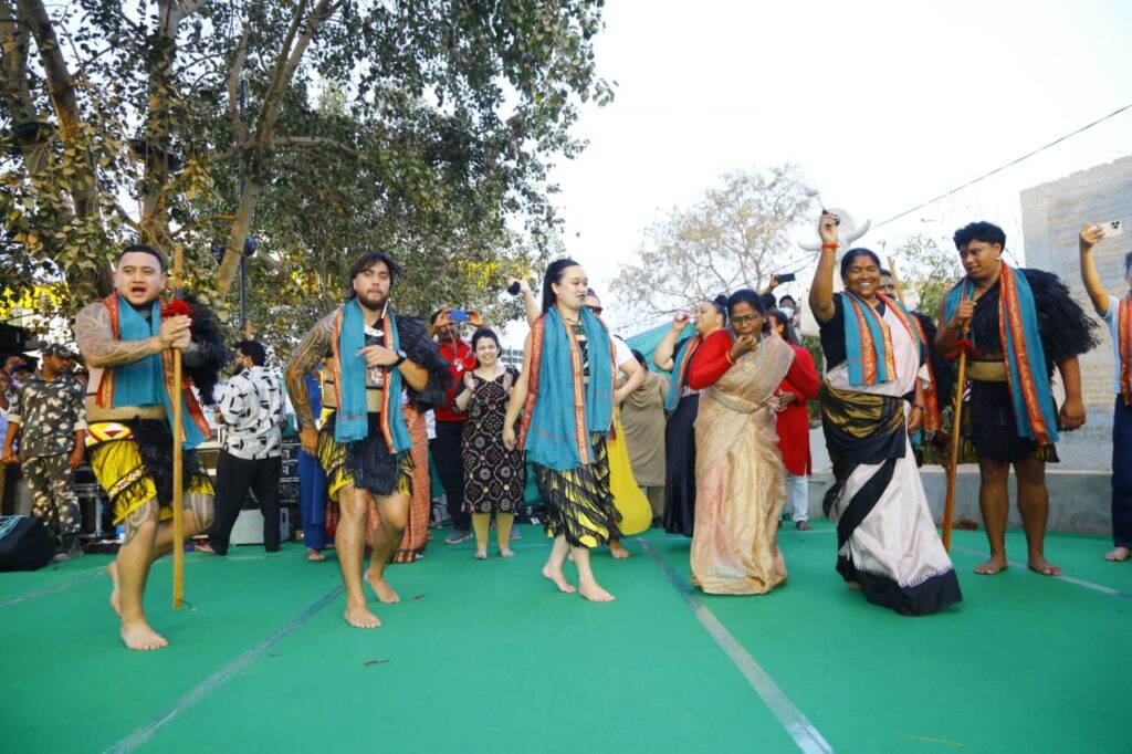 NEW ZEALAND TRIBES IN MEDARAM MAHA JATARA DOING HAKA DANCE