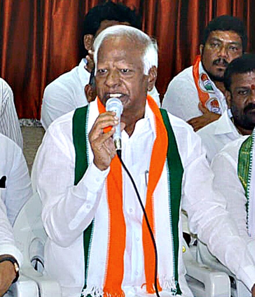 KADIAM SRIHAR PRESS MEET IN CONGRESS PARTY OFFICE