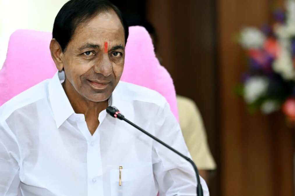 EX CM KCR 