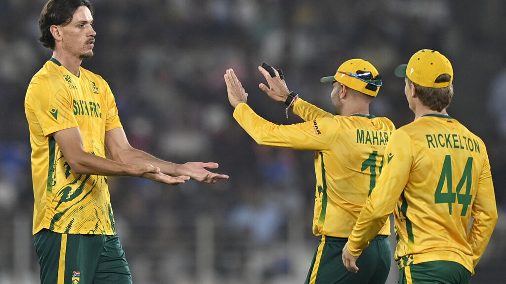 SOUTH AFRICA BOWLOWER JANSEN