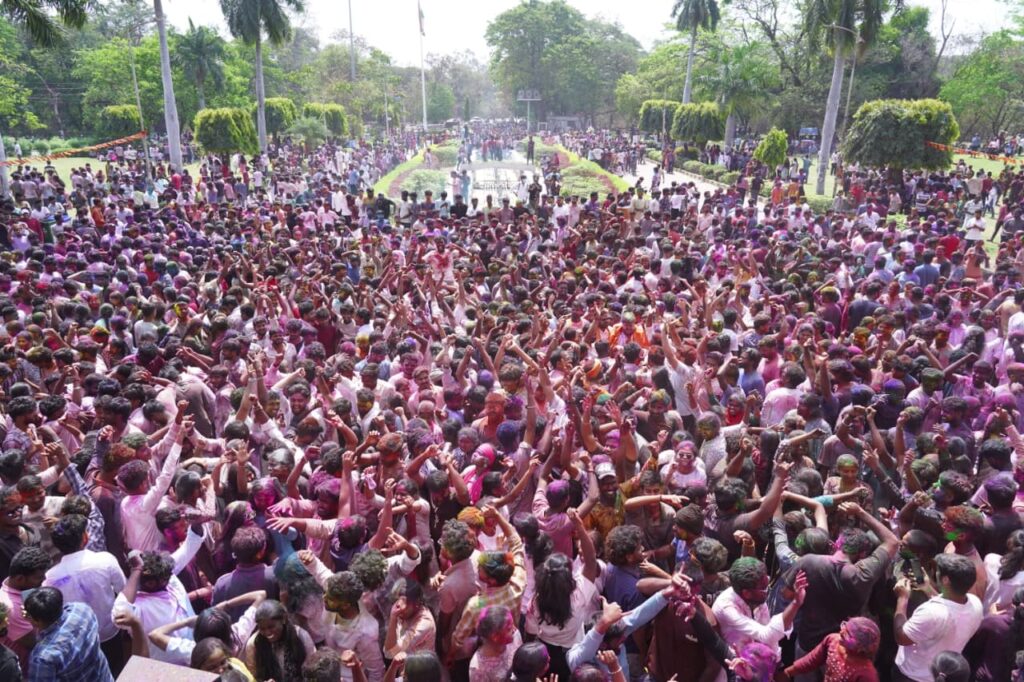 HOLI CELEBARATIONS AT OSMANIA UNIVERSITY