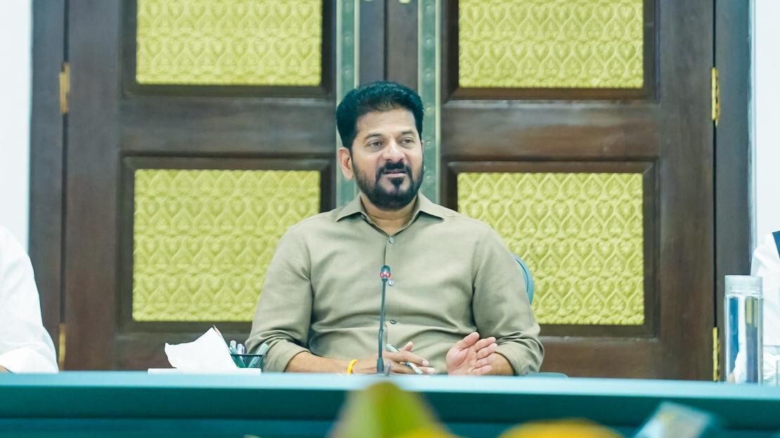 CM REVANTH REDDY CLASS TO COLLECTORS TODAY SECRETARIAT REVIEW MEETING