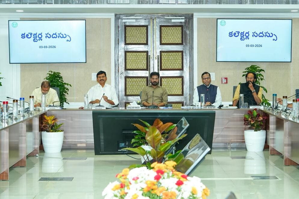 CM REVANTH AND MINISTERES REVIEW ON SECRETARIA