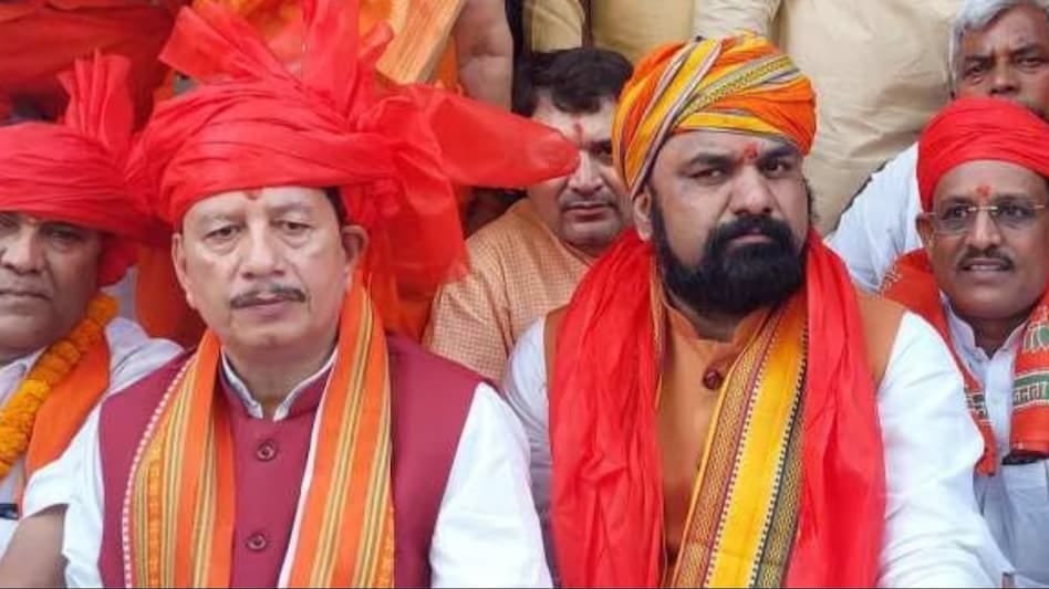 SAMRAT CHOWDHARY AND VINAY KUMAR SINHA