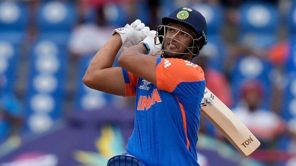 SHIVAM DUBE 24 IN BALLS