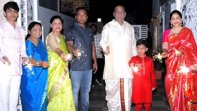 EX MINISTER MALLA REDDY WITH FAMILY