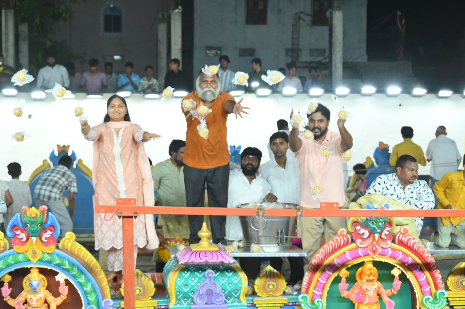 సంగారెడ్డి రాం మందిర్ లో ఘనంగా ఉగాది సంగారెడ్డి రాం మందిర్ లో ఘనంగా ఉగాది