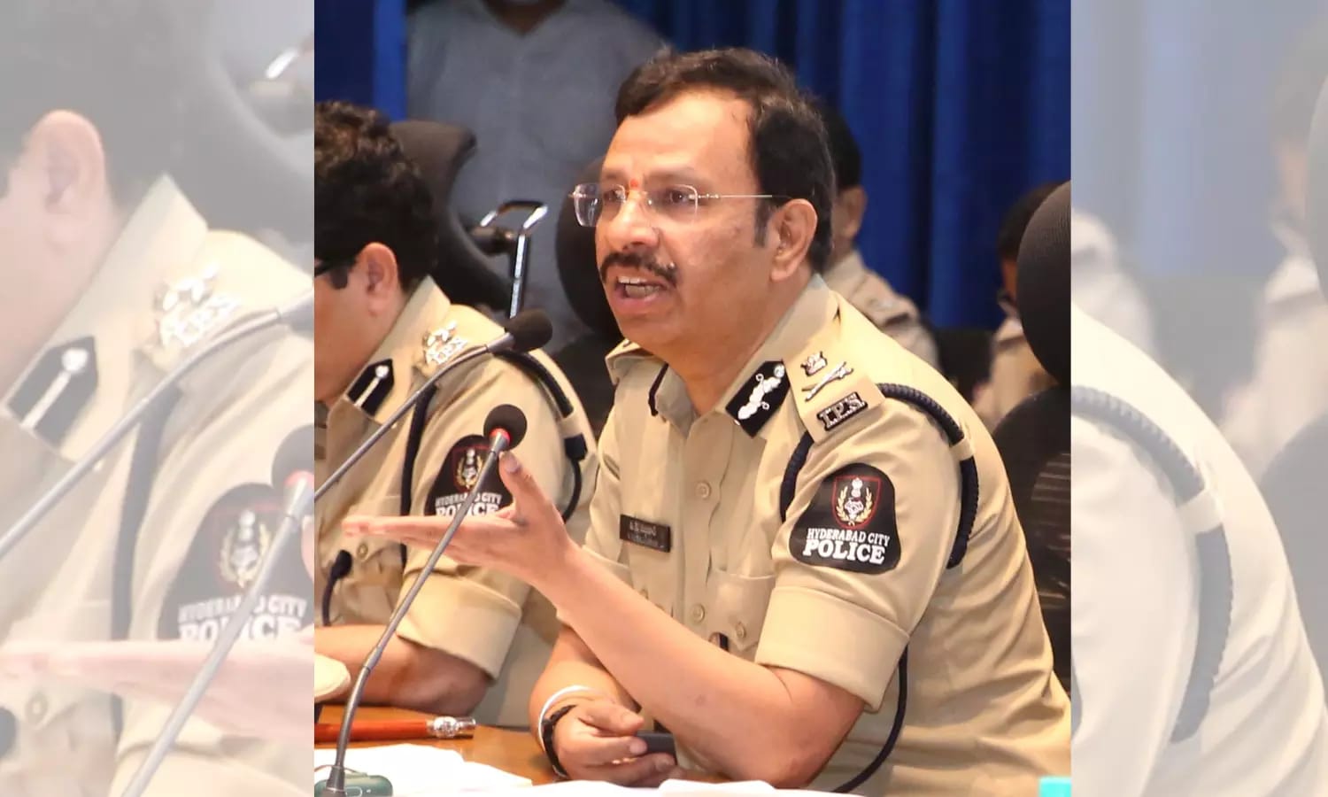 ఫ్రెండ్ రిక్వెస్ట్ లతో …జాగ్రత్త…! ఫ్రెండ్ రిక్వెస్ట్ లతో …జాగ్రత్త…!