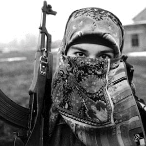 హైద‌రాబాద్ ‘అయేషా’-‘ఉగ్ర’ కిలాడి….!