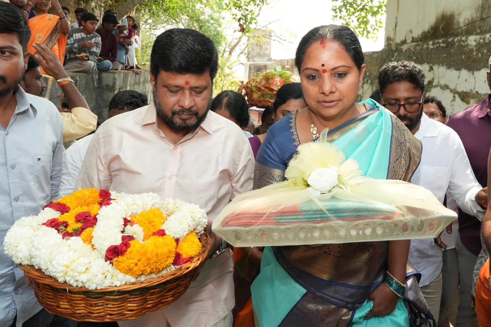 KALVAKUNTA KAVIT PERFORM SPECIAL POOJA PERFORM POOJA BEHALF ON SRI RAMA NAVAMI