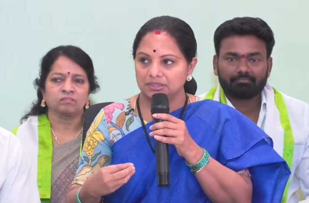 TELANGANA JAGRUTI KALVAKUNTLA KAVITA ADDRESSING MEDIA 