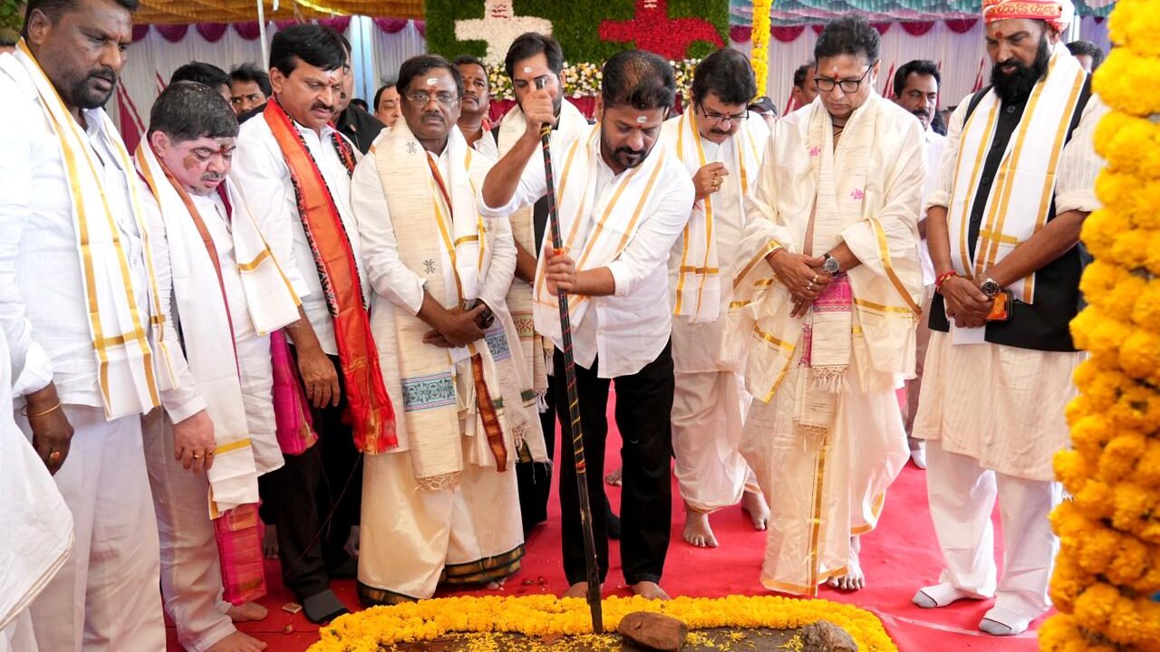 CM INAGUARATING KALESHWARAM TEMPLE RE CONSTRUCTION WORKS