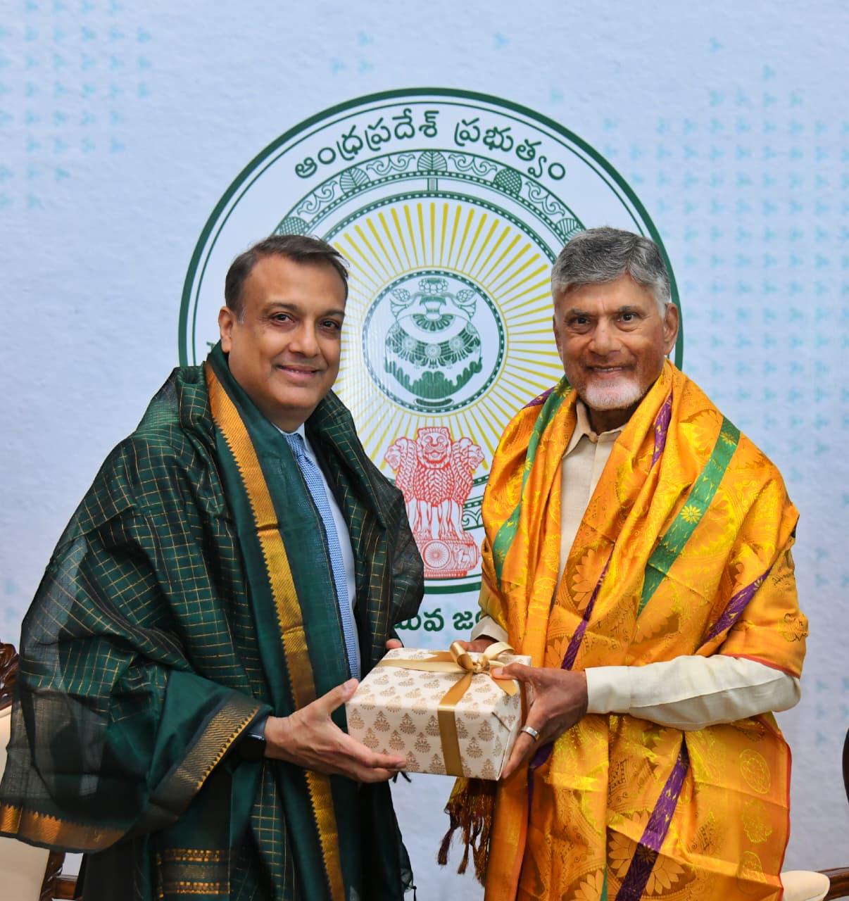 పీపీపీ మెడికల్ కాలేజీలు పట్టాలెక్కాలి