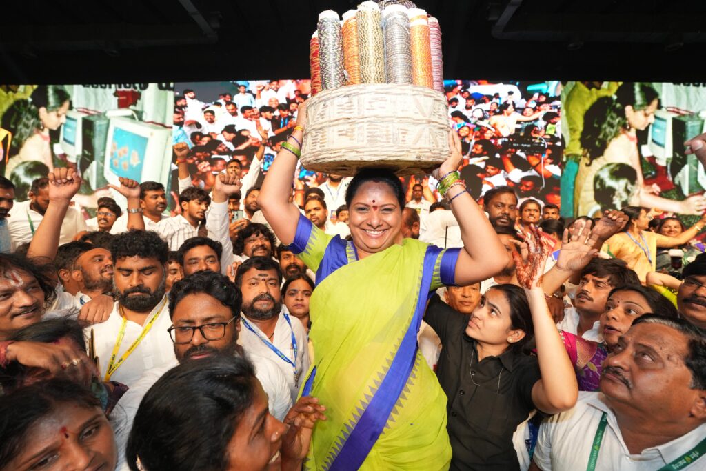 KAVITA AT PARTY INAGUARAL SESSION