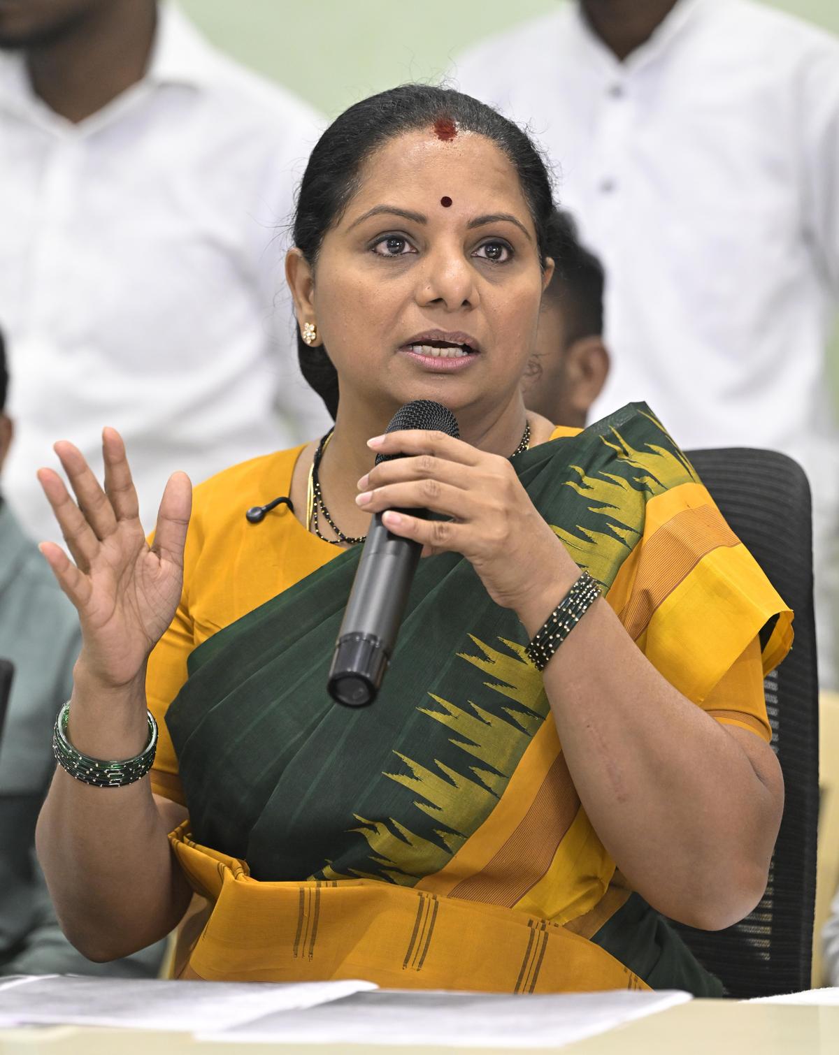 జాగృతి క‌విత‌క్క‌ కాదు-ఇక  టీఆర్ఎస్ క‌విత‌మ్మ‌…!