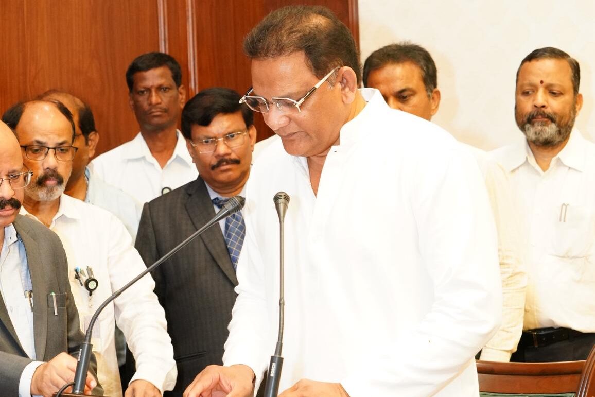 AZAHARUDDIN SWEARING AS MLC TODAY