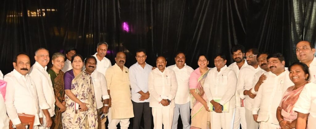 KTR WITH WARANGAL BRS LEADERS