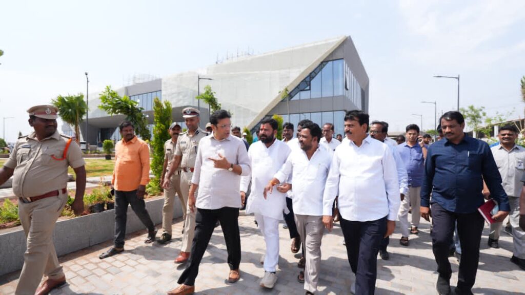 Ministers Sridhar Babu and ponguleti futureciyy