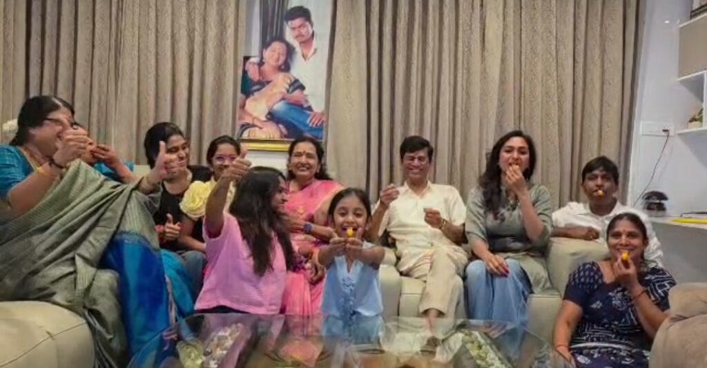 VIJAY THALAPTHY FAMILY MEMBERS CELEBERATING