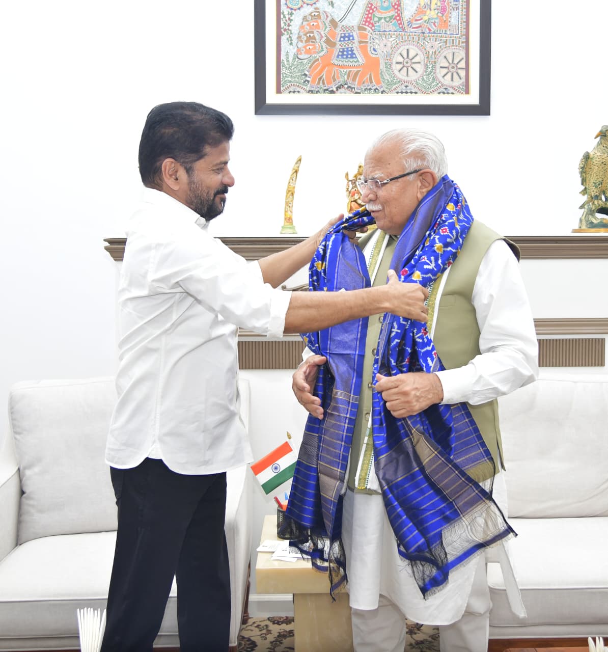 హైద‌రాబాద్ మెట్రో ఫేజ్-IIకు ఆమోదం ఇవ్వండి