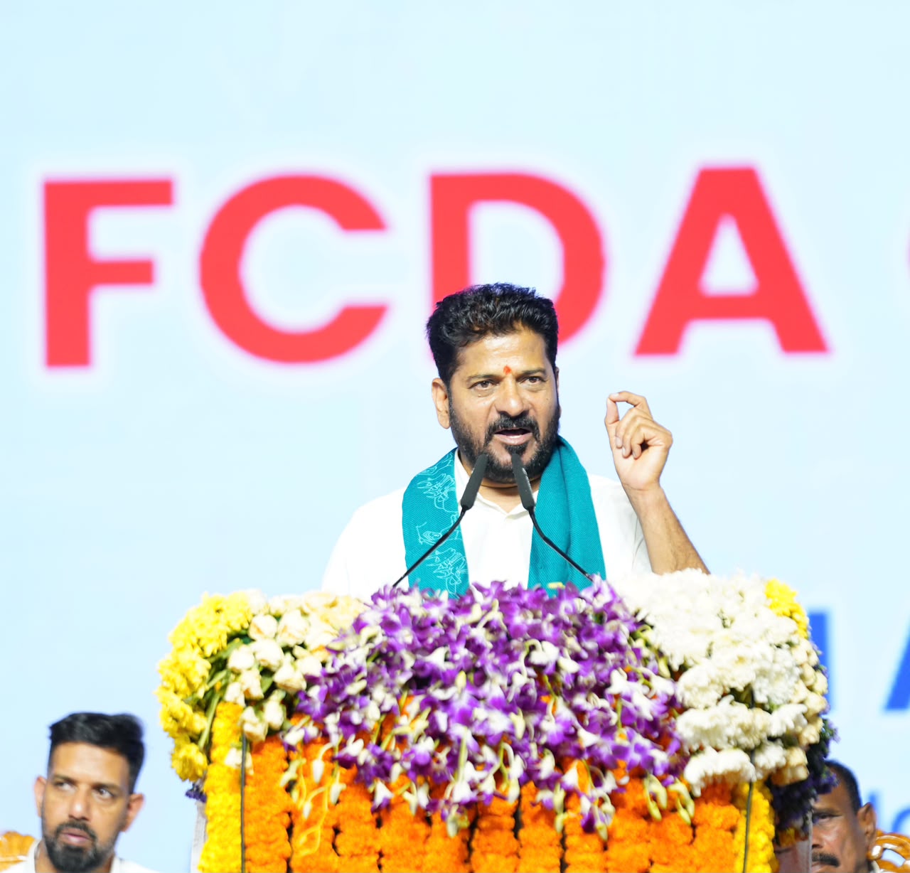 ఫ్యూచర్ సిటీ రద్దు చేస్తామంటే ప్రతిపక్ష హోదా దక్కదు ఫ్యూచర్ సిటీ రద్దు చేస్తామంటే ప్రతిపక్ష హోదా దక్కదు