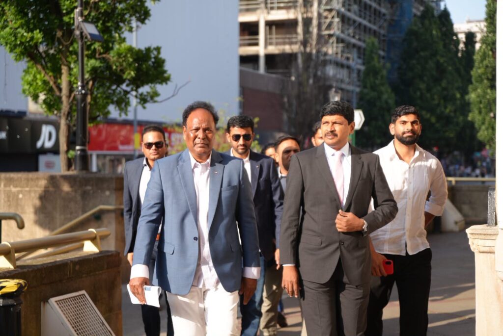 Ex Mp Santosh kumar and green india challenge members