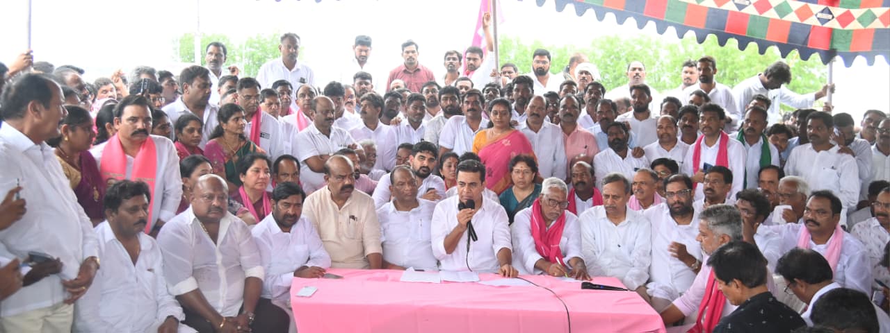 మీకు చేతకాకపోతే…మాకు అప్పగించండి మీకు చేతకాకపోతే…మాకు అప్పగించండి