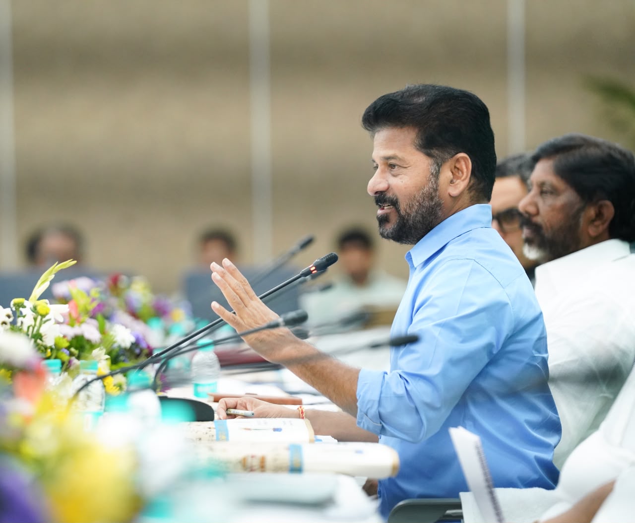 రాష్ట్ర ప్ర‌యోజ‌నాల ల‌క్ష్యంగా ఎంపీలు ప‌నిచేయాలి