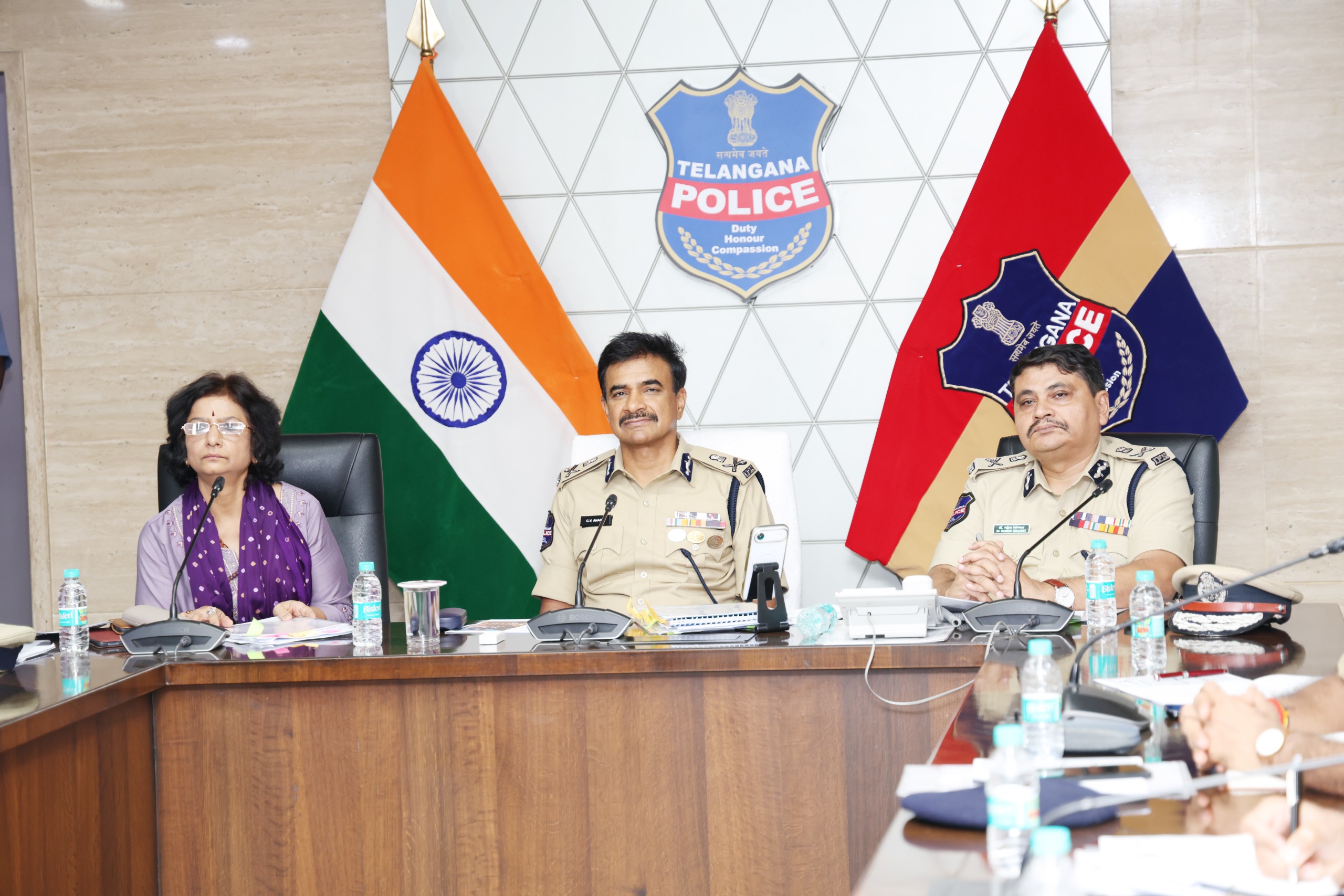సేఫ్ సిటీతో …. నగరంలో మరింత భద్రత సేఫ్ సిటీతో …. నగరంలో మరింత భద్రత