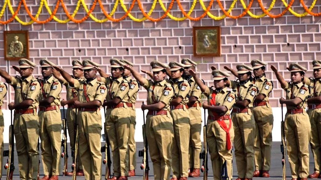 trainee ips officers