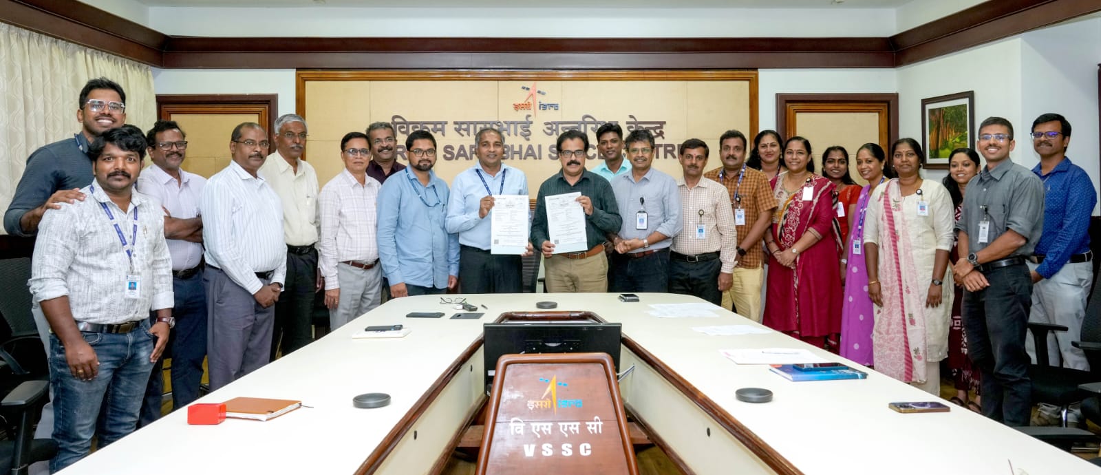 ఇస్రో తో ఐఐఐసీటీ కీలక ఒప్పందం…….! ఇస్రో తో ఐఐఐసీటీ కీలక ఒప్పందం…….!