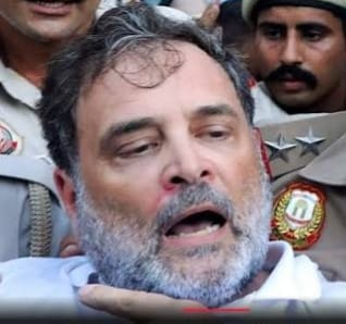 మీ రక్తంతో ఈ ధరిత్రి తడుస్తూనే ఉంది నాయకా..!! మీ రక్తంతో ఈ ధరిత్రి తడుస్తూనే ఉంది నాయకా..!!