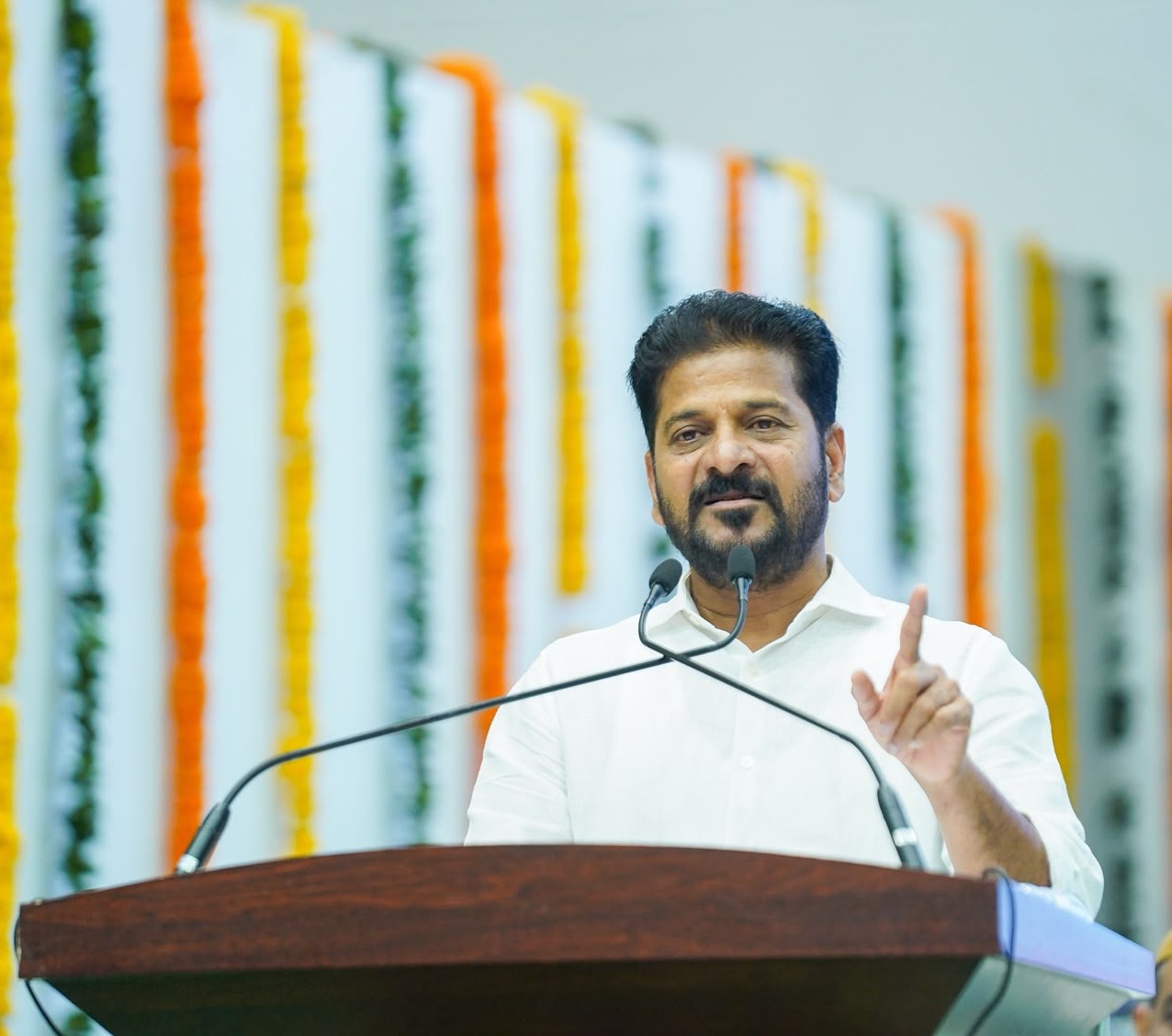 హిందూ, ముస్లింల మధ్య నాకు వ్యత్యాసం లేదు హిందూ, ముస్లింల మధ్య నాకు వ్యత్యాసం లేదు