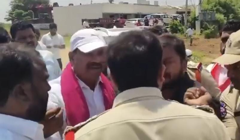కోడంగల్‌లో రాజకీయ వేడి.. సీఎం పర్యటన వేళ మాజీ ఎమ్మెల్యే నిరసన