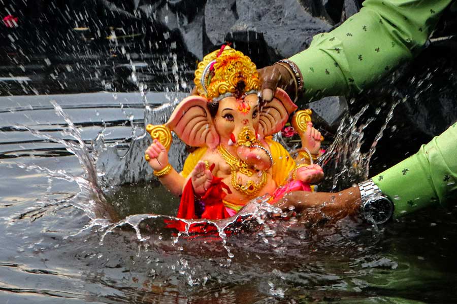GANESH EMMERSION