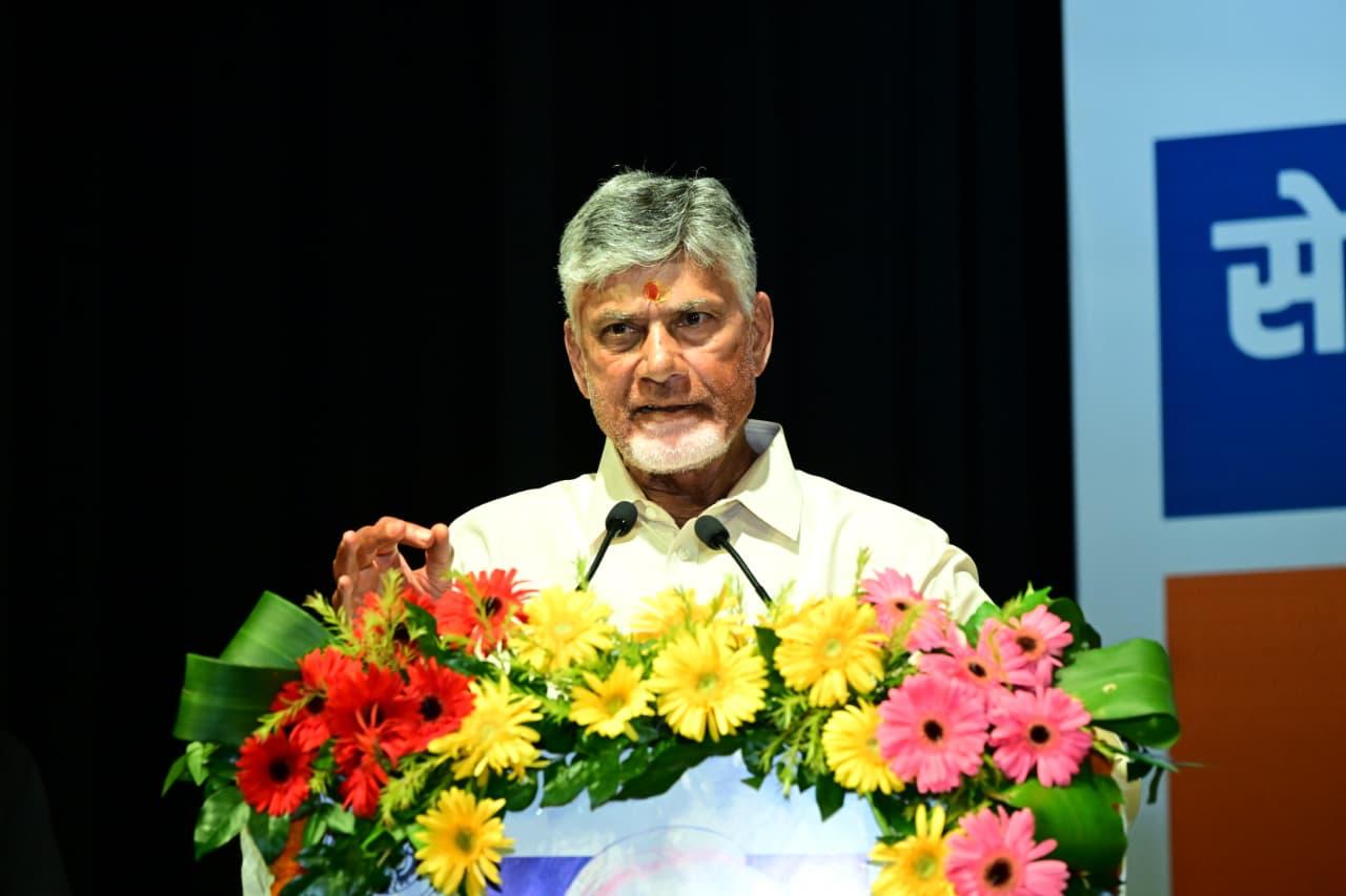 దేశం కోసం మోదీకి అండగా నిలవాలి:చంద్రబాబు దేశం కోసం మోదీకి అండగా నిలవాలి:చంద్రబాబు