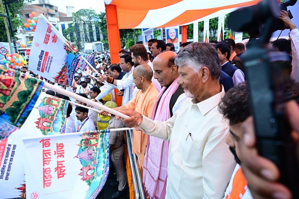 varnasi vadnagar rally