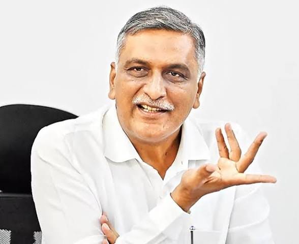 గోదావ‌రి నీటితో జలాశయాలు నింపాలి: హరీశ్‌రావు